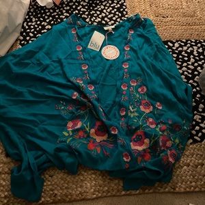 Boutique Poncho thing